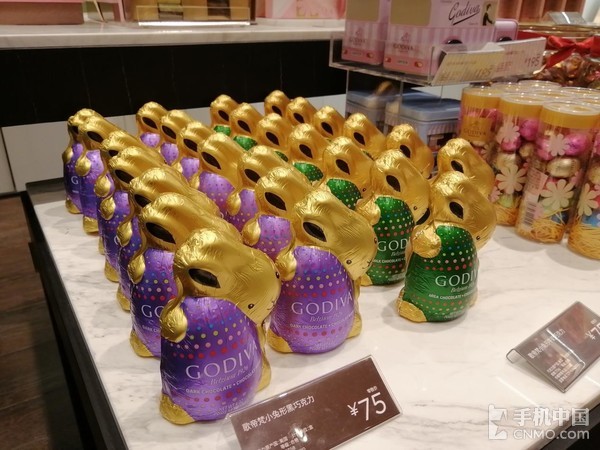 华为畅享9S评测:千元超广角AI三摄 年轻多彩不设限! 华为畅享9S评测:千元超广角AI三摄 年轻多彩不设限!