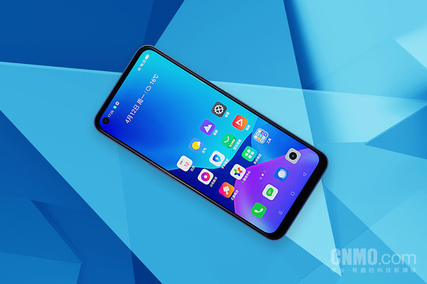 真我V13 realme 真我V13评测:5000mAh大电池也能有轻薄手感