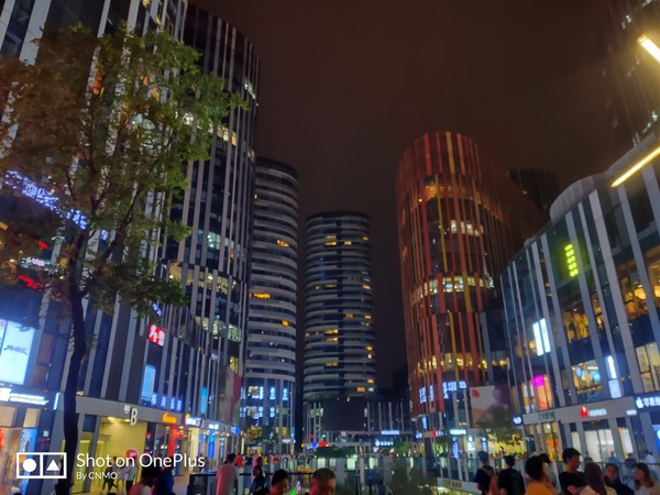 一加7 Pro夜拍体验:随手一拍即刻还原夜晚真实的美 一加7 Pro夜拍体验:随手一拍即刻还原夜晚真实的美