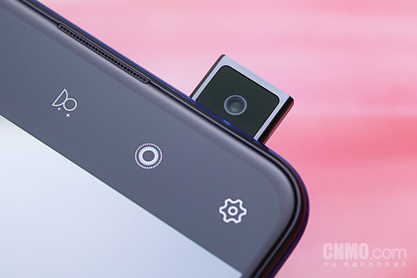 用vivo S1 Pro自拍是什么感觉?隔壁小姐姐都“美哭了” 用vivo S1 Pro自拍是什么感觉?隔壁小姐姐都“美哭了”