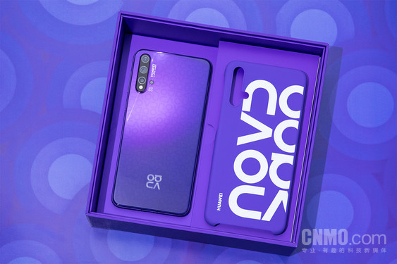 华为nova 5 Pro星耀限定版礼盒 华为nova 5 Pro星耀限定礼盒开箱体验:高颜值 靓自拍