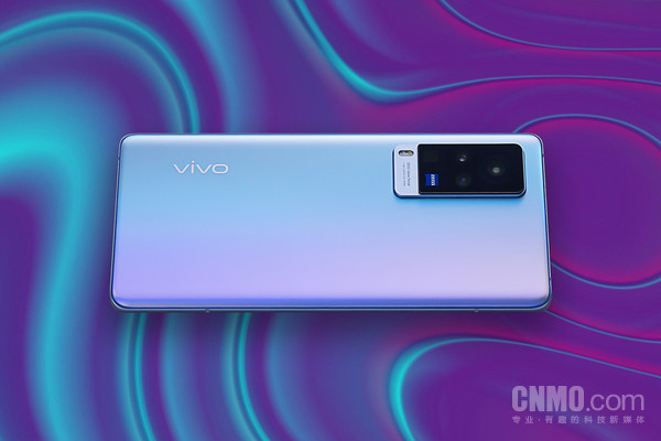 vivo X60 Pro评测:携手蔡司 移动影像的一次华丽转身 vivo X60 Pro评测:携手蔡司 移动影像的一次华丽转身