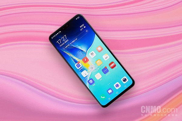 “ 5G轻薄自拍神器”vivo S7:悄悄变美然后惊艳所有人 “ 5G轻薄自拍神器”vivo S7:悄悄变美然后惊艳所有人