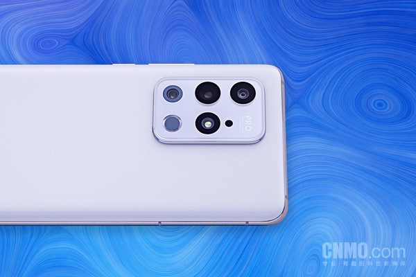魅族 18 Pro搭载更为强大的影像系统 魅族 18系列:两种口味两份惊喜 Flyme 9才是大杀器