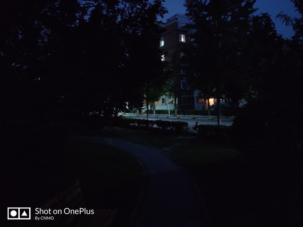 未开启超级夜景模式 一加7 Pro夜拍体验:随手一拍即刻还原夜晚真实的美