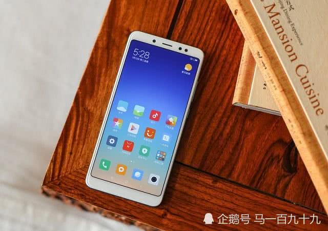 适合爸妈使用的高性价比手机推荐