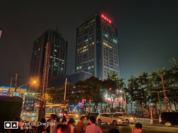 一加7 Pro夜拍体验:随手一拍即刻还原夜晚真实的美 一加7 Pro夜拍体验:随手一拍即刻还原夜晚真实的美