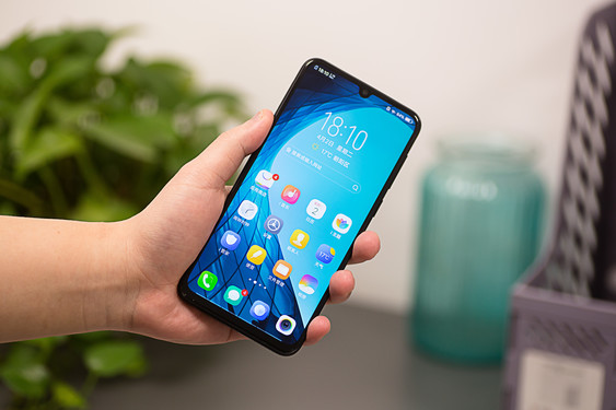 vivo Z3 vivo Z3上手评测:足以让你大呼“老铁稳”的千元神器