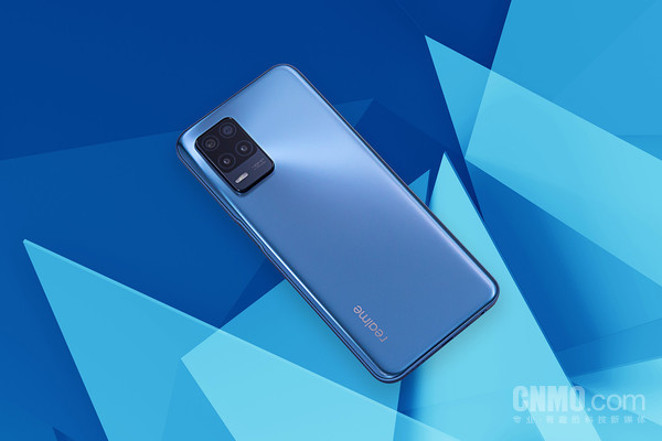 真我V13 realme 真我V13评测:5000mAh大电池也能有轻薄手感