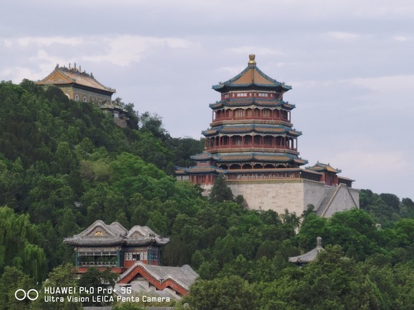 华为P40 Pro+超感知徕卡五摄 百倍变焦打造极致影像体验 华为P40 Pro+超感知徕卡五摄 百倍变焦打造极致影像体验