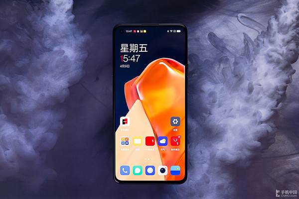 一加 9 抛开哈苏影像 一加 9依然是一部很“一加”的旗舰手机