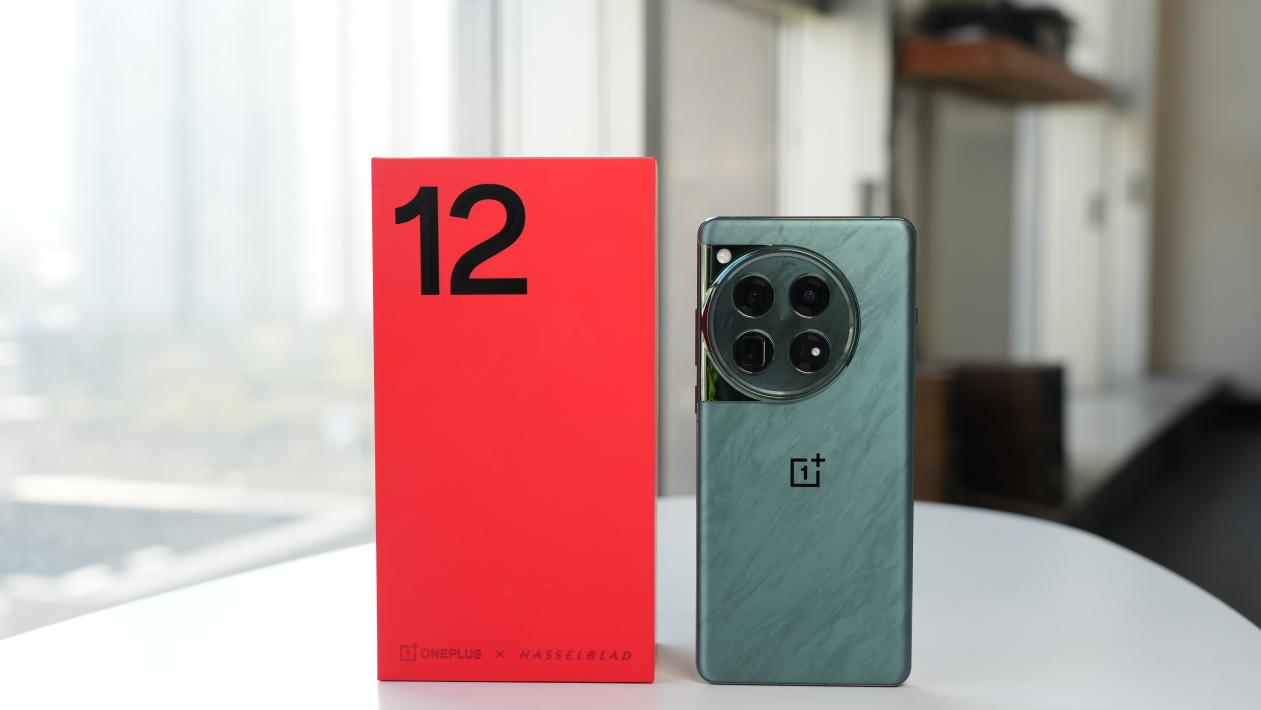 一加12评测:不叫Pro 但却是事实上的Pro