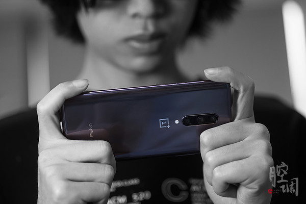 一加7 Pro:“不将就”生活,生活才会“不将就”自己 一加7 Pro:“不将就”生活,生活才会“不将就”自己