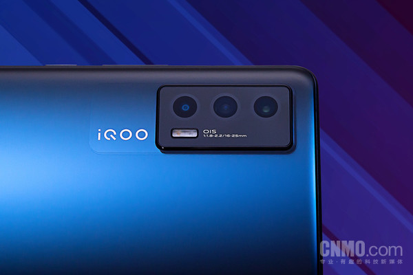 “强悍双芯”iQOO Neo5评测:献给玩家们的屏幕旗舰 “强悍双芯”iQOO Neo5评测:献给玩家们的屏幕旗舰