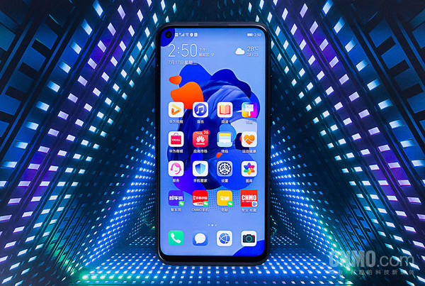 以拍为主,颜值与实力并存:华为nova 5i Pro新品评测 以拍为主,颜值与实力并存:华为nova 5i Pro新品评测