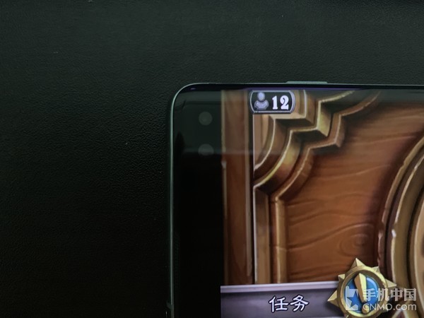 前置摄像头不会阻挡屏幕显示 三星S10+全面评测:一部没有短板的新晋Android旗舰