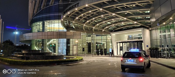 △全屏取景+超级夜景 vivo 27 Pro评测:几点改变 让它成为最熟悉的陌生人