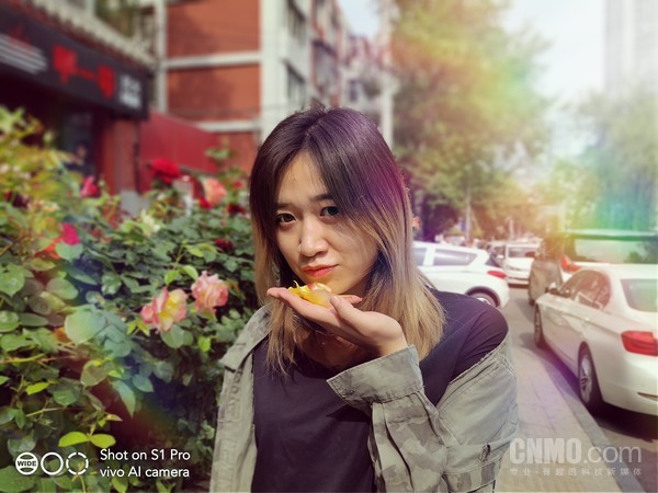 用vivo S1 Pro自拍是什么感觉?隔壁小姐姐都“美哭了” 用vivo S1 Pro自拍是什么感觉?隔壁小姐姐都“美哭了”