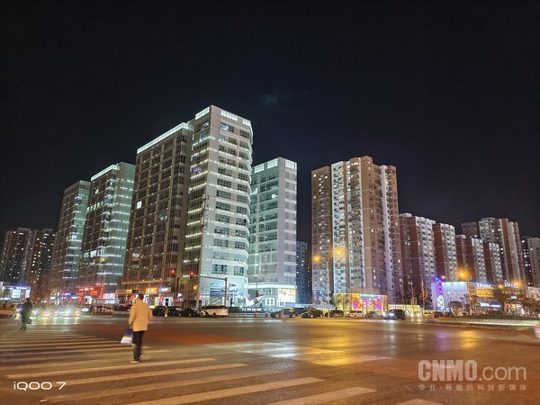 “横屏旗舰”iQOO 7评测:在极致体验的赛道上一路狂奔 “横屏旗舰”iQOO 7评测:在极致体验的赛道上一路狂奔