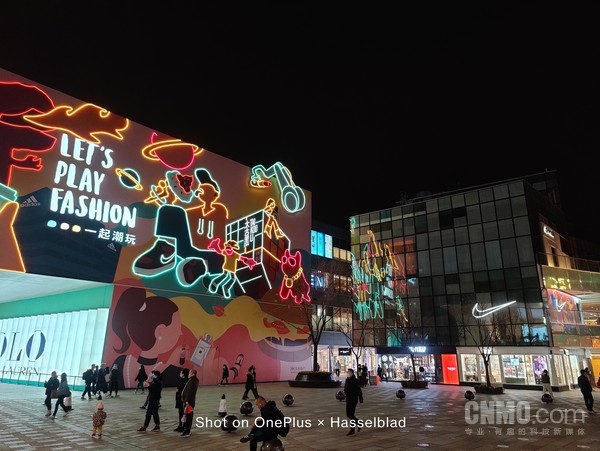 带着一加 9 Pro记录北京:“哈苏之眼”下的春日时光 带着一加 9 Pro记录北京:“哈苏之眼”下的春日时光
