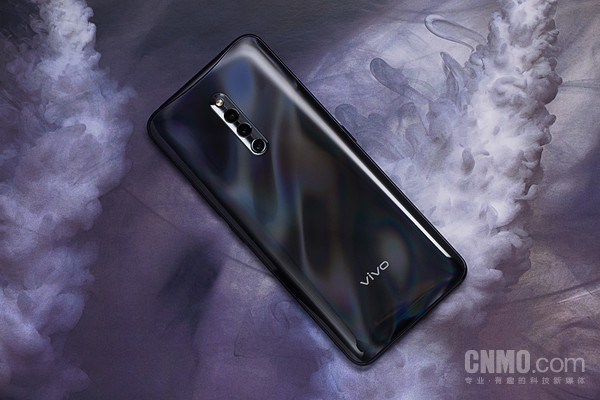 vivo 27 Pro评测:几点改变 让它成为最熟悉的陌生人 vivo 27 Pro评测:几点改变 让它成为最熟悉的陌生人