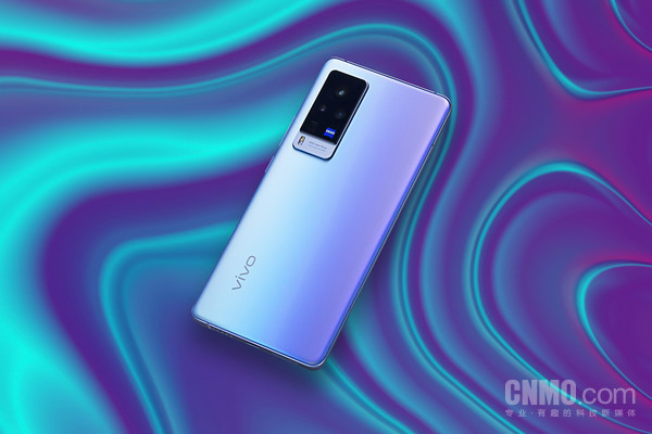 vivo X60 Pro评测:携手蔡司 移动影像的一次华丽转身 vivo X60 Pro评测:携手蔡司 移动影像的一次华丽转身