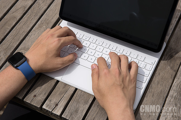 白色妙控键盘 iPad Pro 12.9评测:最强屏幕与最强芯片的完美融合