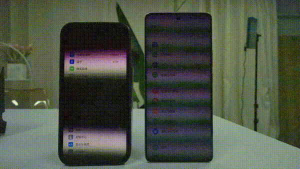 右侧为真我10 Pro+,左侧为iPhone 14 Pro 真我10 Pro+:好看亦好用 值得细品的潮流科技越级之作