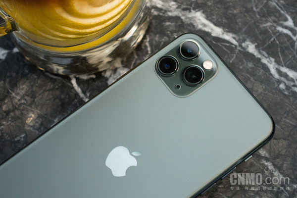 iPhone 11 Pro Max搭载后置三摄 iPhone 11 Pro Max评测 年度真旗舰究竟“Pro”在何处?