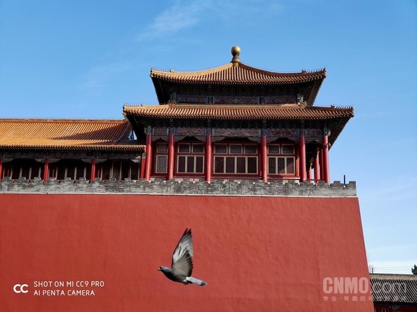 小米CC9 Pro:“要走的路,是一个人的朝圣”