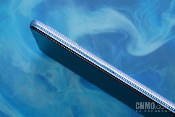 vivo Z6评测:瑕不掩瑜 值得购买的入门级5G手机 vivo Z6评测:瑕不掩瑜 值得购买的入门级5G手机