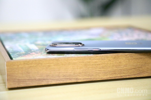 华为nova10 Pro:两颗镜头多重玩法 重构前置影像体验 华为nova10 Pro:两颗镜头多重玩法 重构前置影像体验