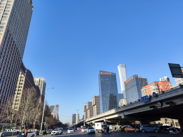 小米12 Pro正常拍摄 小米高端转型之路 永远值得相信的追梦人:小米12 Pro评测