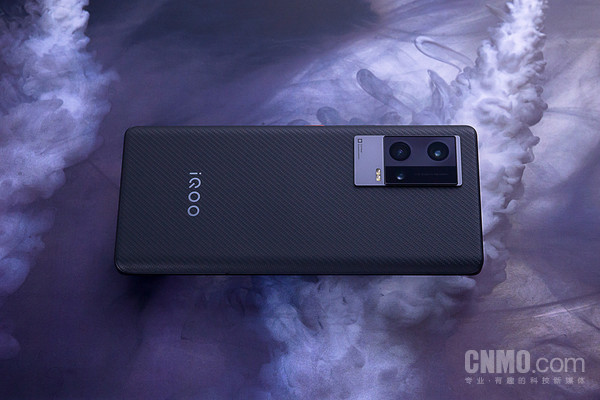 iQOO 8 Pro iQOO 8 Pro评测:听说这次找不到“六边形战士”的短板?