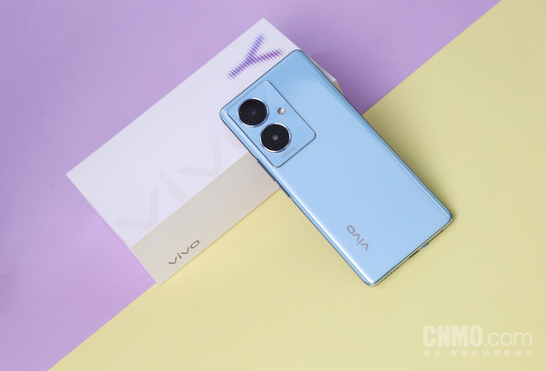 vivo Y78+评测:承载宋瓷美学 为设计注入文化底色 vivo Y78+评测:承载宋瓷美学 为设计注入文化底色