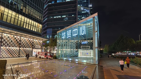使用vivo X Fold+拍摄 vivo X Fold+评测:“高端折叠屏手机”的全新答案