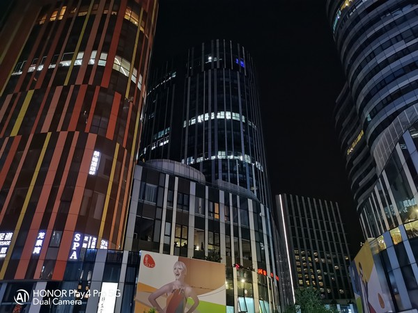 荣耀Play4 Pro夜景样张 荣耀Play4 Pro测温版评测 麒麟990加持的“测温计”如何