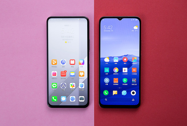 左:荣耀X10 右:小米10青春版 荣耀X10对比小米10青春版 2000元左右5G手机怎么选