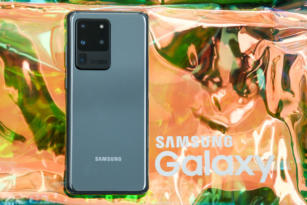 三星Galaxy S20 Ultra支持最高10倍的光学变焦以及最高100倍的数码变焦 三星Galaxy S20系列上手:它就是你的2020年首选旗舰