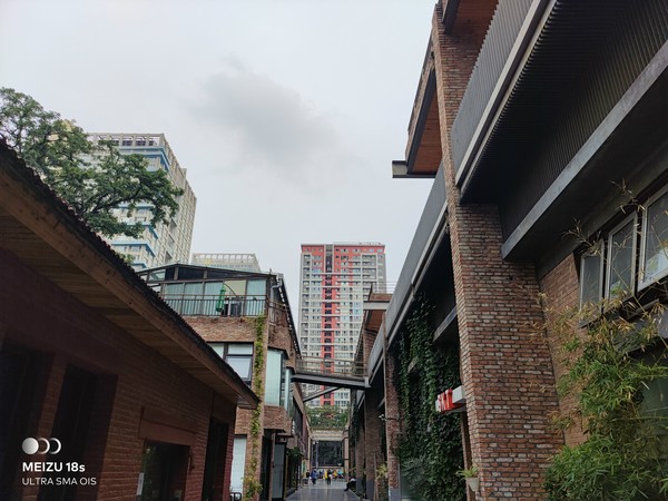 魅族18s/18X体验:“小屏旗舰”和“性能直屏”你更中意谁? 魅族18s/18X体验:“小屏旗舰”和“性能直屏”你更中意谁?