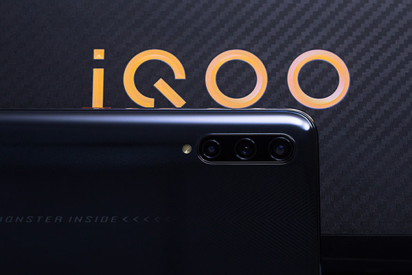 iQOO Pro 5G旗舰不止有速度与颜值:用iQOO Pro发现身边的美