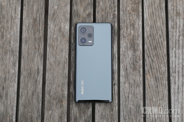 Redmi Note 12 探索版 Redmi Note 12探索版: 用210W秒充与2亿像素致敬探索精神