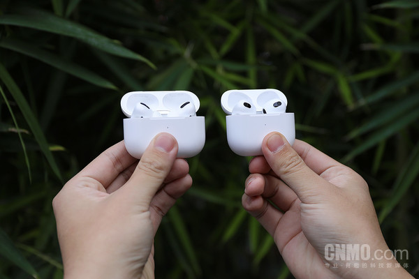 AirPods Pro与AirPods 3 AirPods 3评测:这是一款佩戴体验更舒适的AirPods