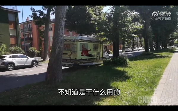 华为MatePad Pro 5G平行视界全屏观看 华为MatePad Pro 5G:5G全场景生态 重塑你的工作习惯