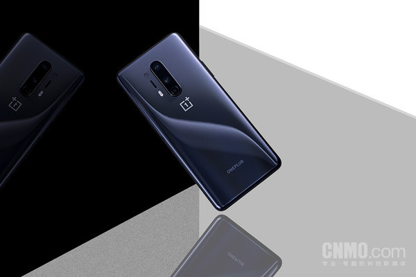 一加8 Pro 一加8 Pro评测:打磨“屏幕机皇”的道路上 只此“一加”