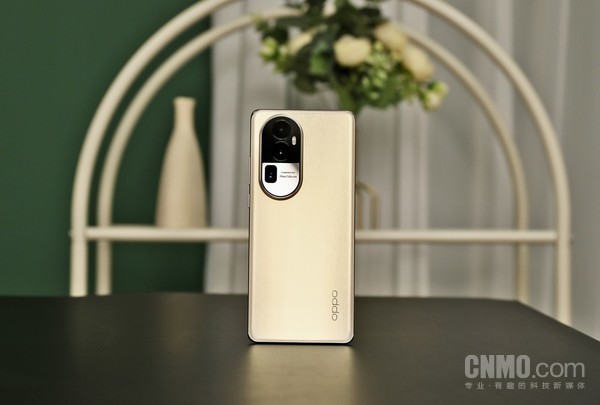OPPO Reno10 Pro+:将自由影像新体验 带给更多人 OPPO Reno10 Pro+:将自由影像新体验 带给更多人
