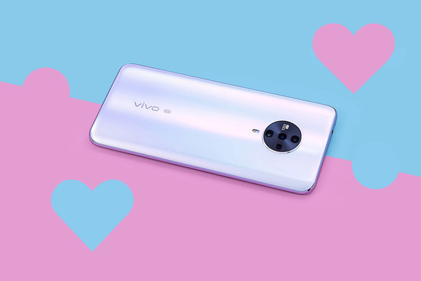 vivo S6评测:前置柔光夜景自拍 “精神小伙”们都爱上了 vivo S6评测:前置柔光夜景自拍 “精神小伙”们都爱上了