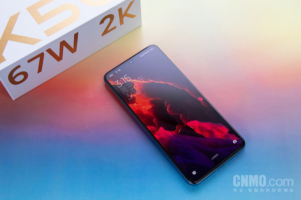 Redmi K50 Redmi K50:天玑8100更有2K屏幕 新一代“焊门员”到来