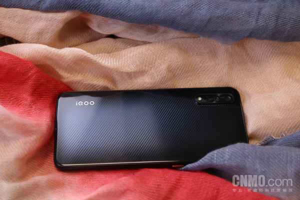 iQOO Neo 吹爆这款电竞青年旗舰机王 iQOO Neo简单上手体验