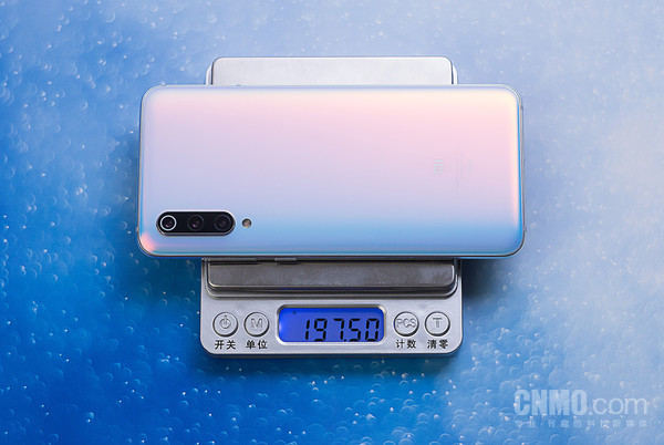 小米9 Pro 5G实测重量197.5g 小米9 Pro 5G评测:全方位进化 快的真不只是5G网络